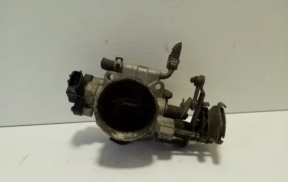 Subaru Legacy Throttle valve