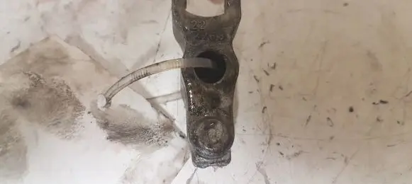 Opel Insignia A Fuel Injector clamp holder 4763