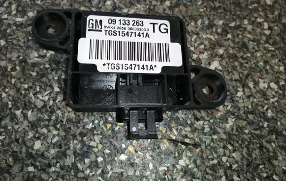 Opel Zafira A Airbag deployment crash/impact sensor 09133263