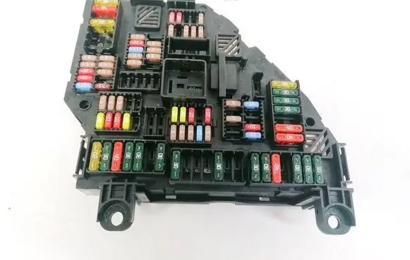 BMW 5 F10 F11 Fuse box set 925281301