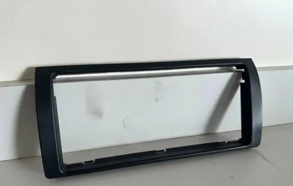 BMW X5 E53 Radio/GPS head unit trim 
