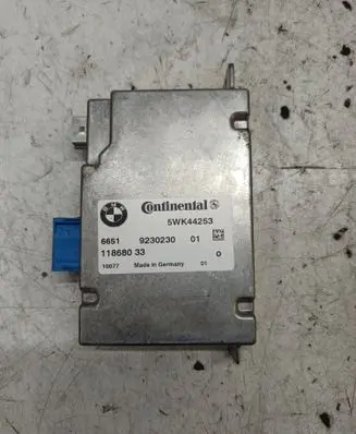 BMW X6 E71 Camera control unit module 5WK44253 9230230 11868033