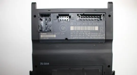 Mercedes-Benz S W221 Seat control module A2218702286