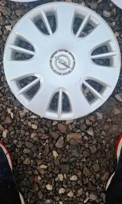 Opel Corsa D R15 wheel hub/cap/trim GMT2161 13214814