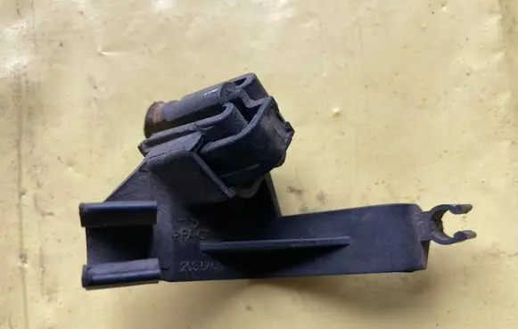 Mercedes-Benz C W203 Other front suspension part A2035460840 2035460840