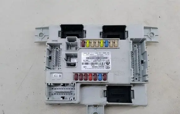 Fuse box set