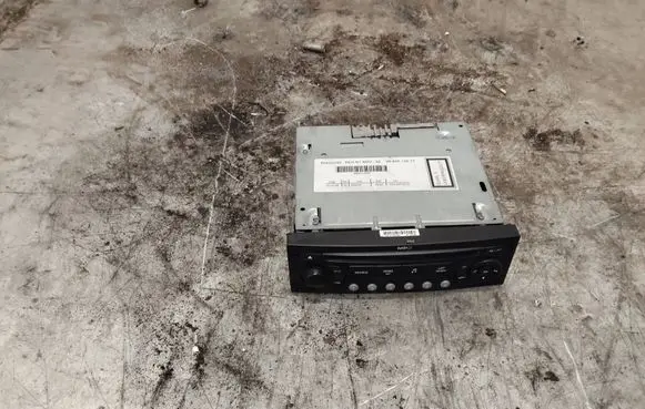 Citroen Berlingo Radio/CD/DVD/GPS head unit