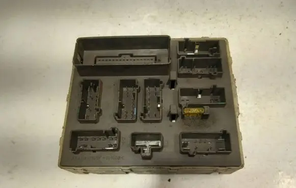 Ford Focus Fuse box set 98AG14A073 518239801