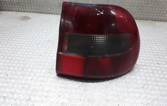 Volvo S40, V40 Rear/tail lights 29170202
