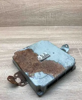 Subaru Legacy Engine control unit/module ECU 22611AE151 A18000DV1