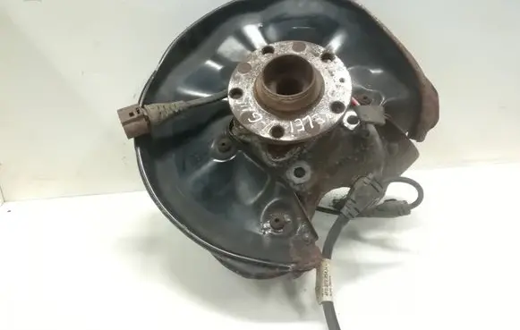 Audi A6 S6 C6 4F Rear wheel hub