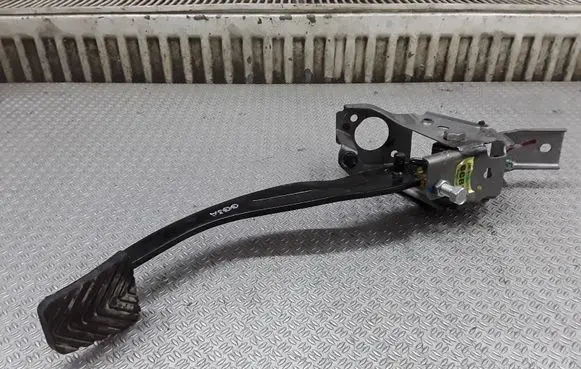 Clutch pedal