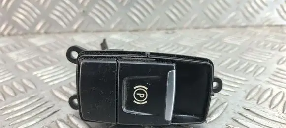 BMW X2 F39 Hand parking brake switch 6822523
