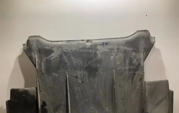 Engine splash shield/under tray