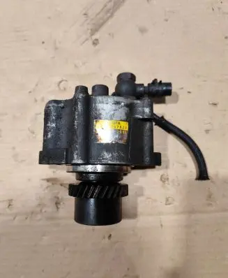 Toyota Land Cruiser (J120) Vacuum pump 2930067020