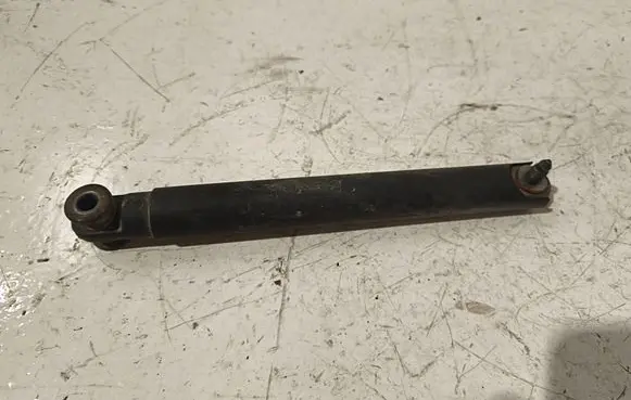 BMW X5 E53 Tailgate/trunk strut/damper 8402195
