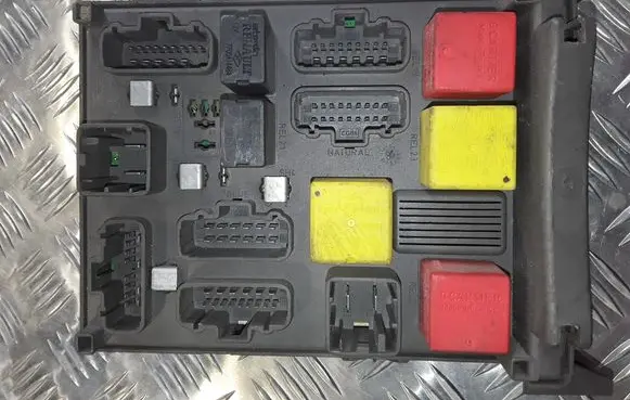 Renault Laguna II Comfort/convenience module 518002027 8200013449C 8200004201C
