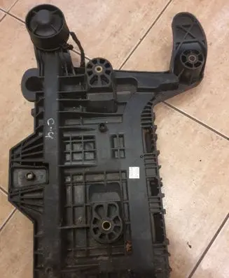 Volkswagen Touran I Battery tray 1k0915333 1135000031