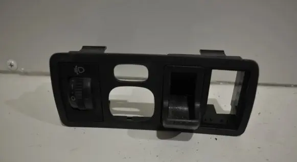 Toyota Corolla E120 E130 Headlight level height control switch 777665