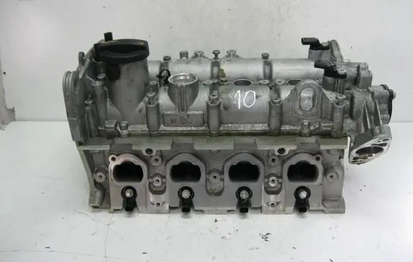 Volkswagen Polo III 6N 6N2 6NF Engine head 04E064F