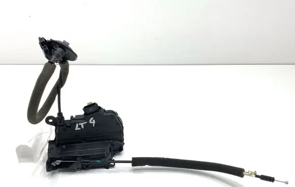 Renault Captur Rear door lock 805034742R