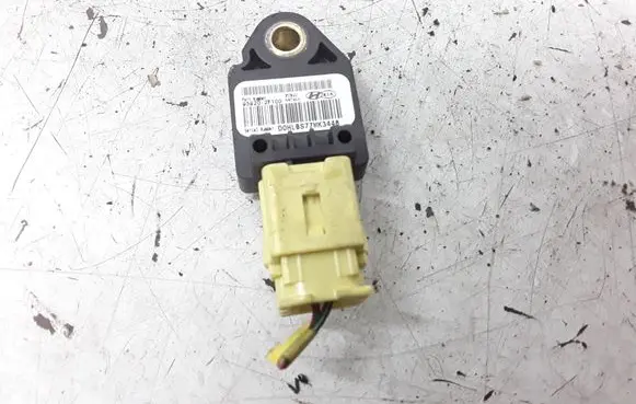 Hyundai Getz Airbag deployment crash/impact sensor 959202F100