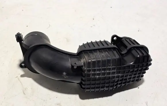 Volvo XC60 Intake resonator 31319692