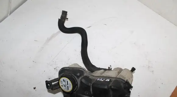 Volvo XC60 Coolant expansion tank/reservoir 6G918K218