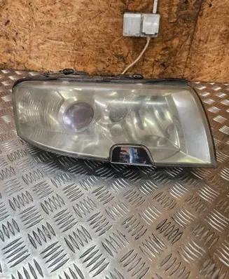 Skoda Superb B5 (3U) Headlight/headlamp