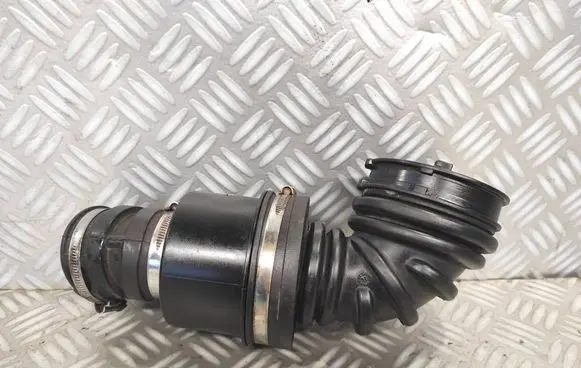 Opel Insignia A Air intake duct part 22945618