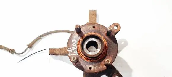 Hyundai Getz Front wheel hub 