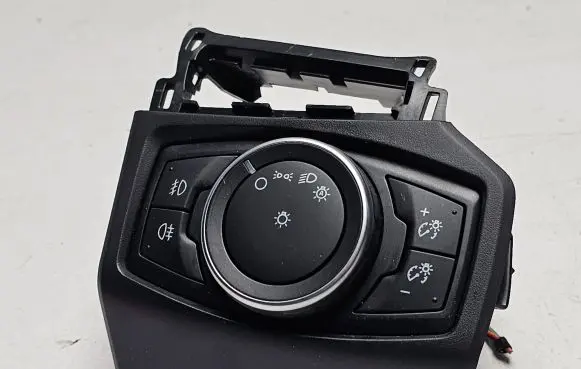 Ford Focus Light switch F1ET13A024EB 10139798 161201B