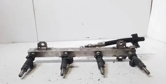 BMW 3 E46 Fuel injectors set 7506158 1096A02245