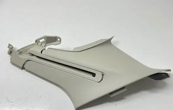 Volvo XC60 (D)pillar trim (top) 31425704 39841515