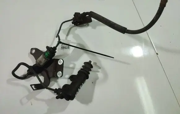 Toyota Corolla Verso AR10 Clutch master cylinder 