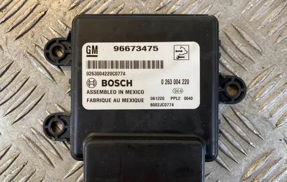 Opel Antara Parking PDC control unit/module 96673475 0263004220 6002JC0774