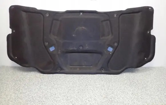 Engine bonnet/hood sound/heat insulation