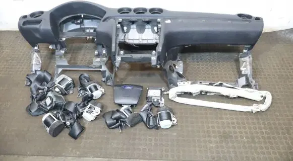 Ford S-MAX Dashboard