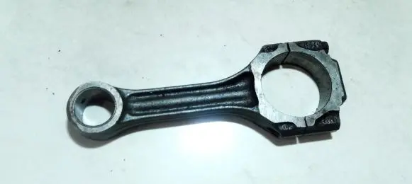 Audi A4 S4 B5 8D Connecting rod/conrod 028h