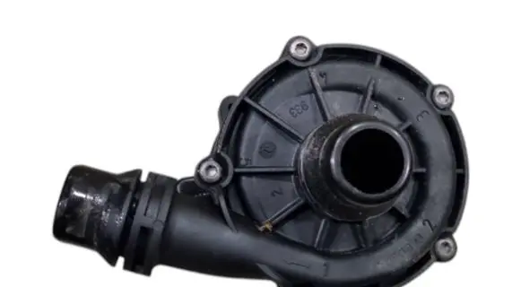 BMW 5 G30 G31 Electric auxiliary coolant/water pump 0392024063 863823702
