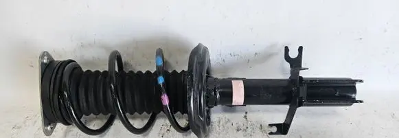 Renault Twingo III Front shock absorber with coil spring 543027472RKAMAX