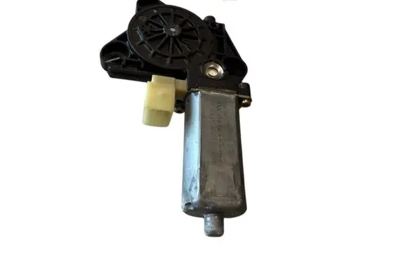 Mercedes-Benz C AMG W203 Rear door window regulator with motor 0130822007