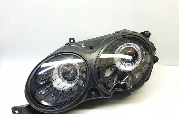 Bentley Flying Spur Headlight/headlamp 4W1941015F
