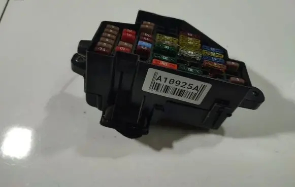 Skoda Superb B6 (3T) Fuse box set 142120804100