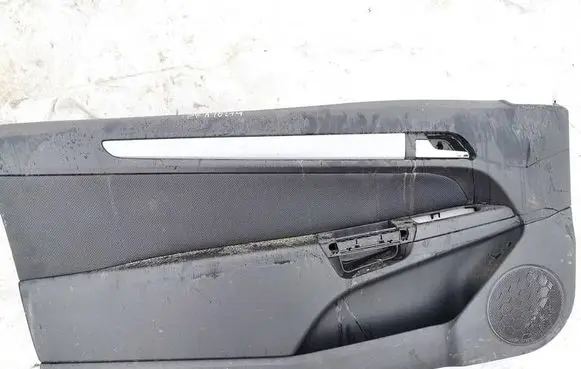 Opel Astra H Front door card panel trim 13183589