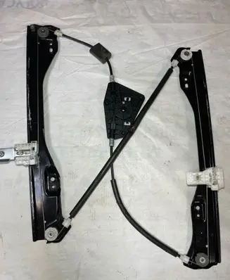 Chrysler Pacifica Front window lifting mechanism without motor 3040319