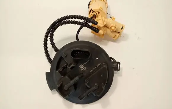 Mercedes-Benz GLC AMG In-tank fuel pump A2054701694 1917060653 7SG006