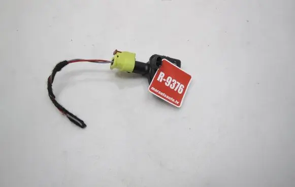 Volkswagen PASSAT B8 Airbag deployment crash/impact sensor 3Q0959351A