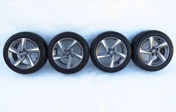 Volvo V40 Cross country R16 alloy rim 31423322