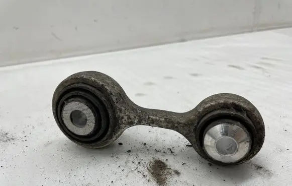 Rear anti-roll bar/stabilizer link